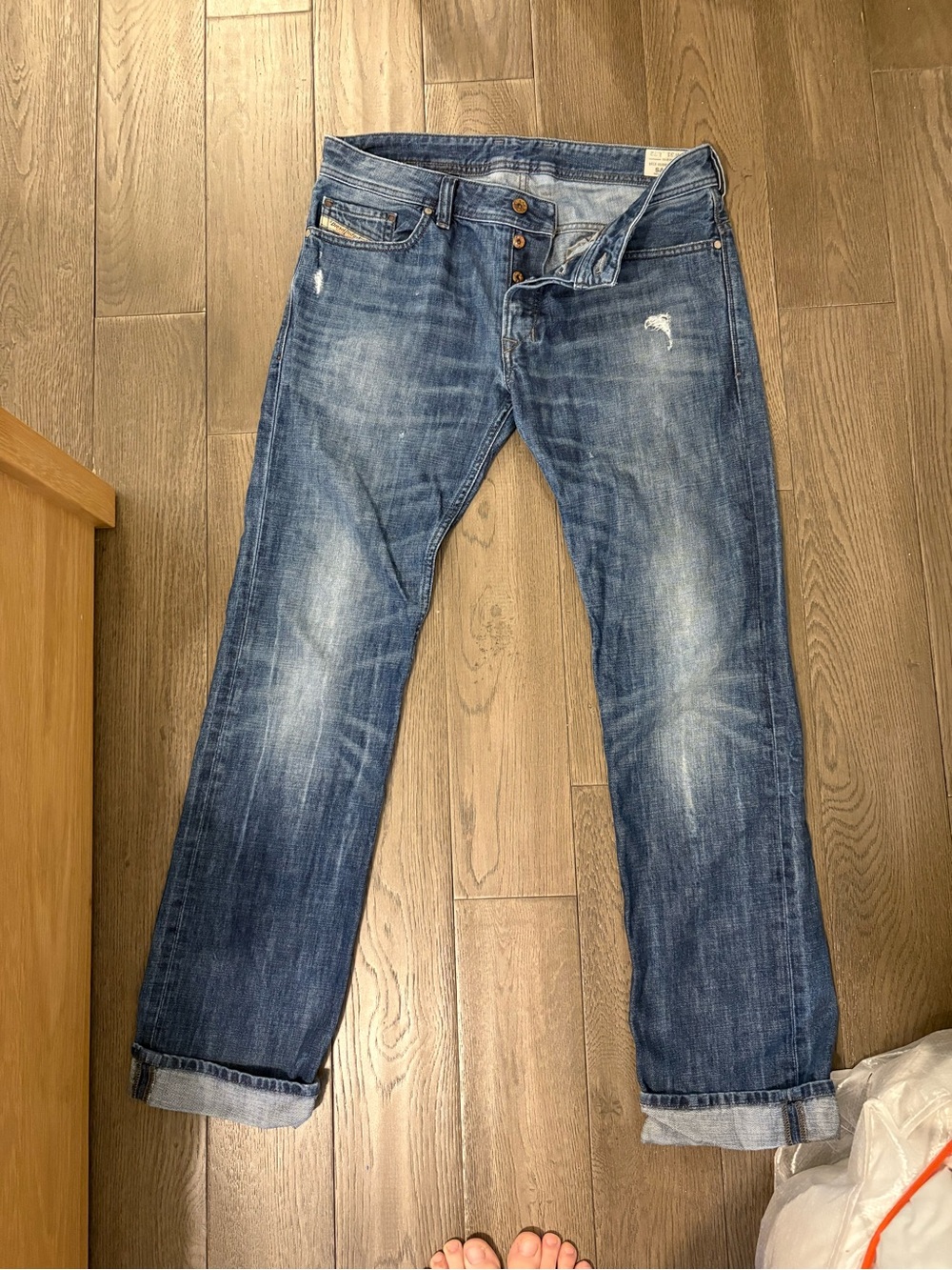 Men's Slim Straight Faded Blue Jeans